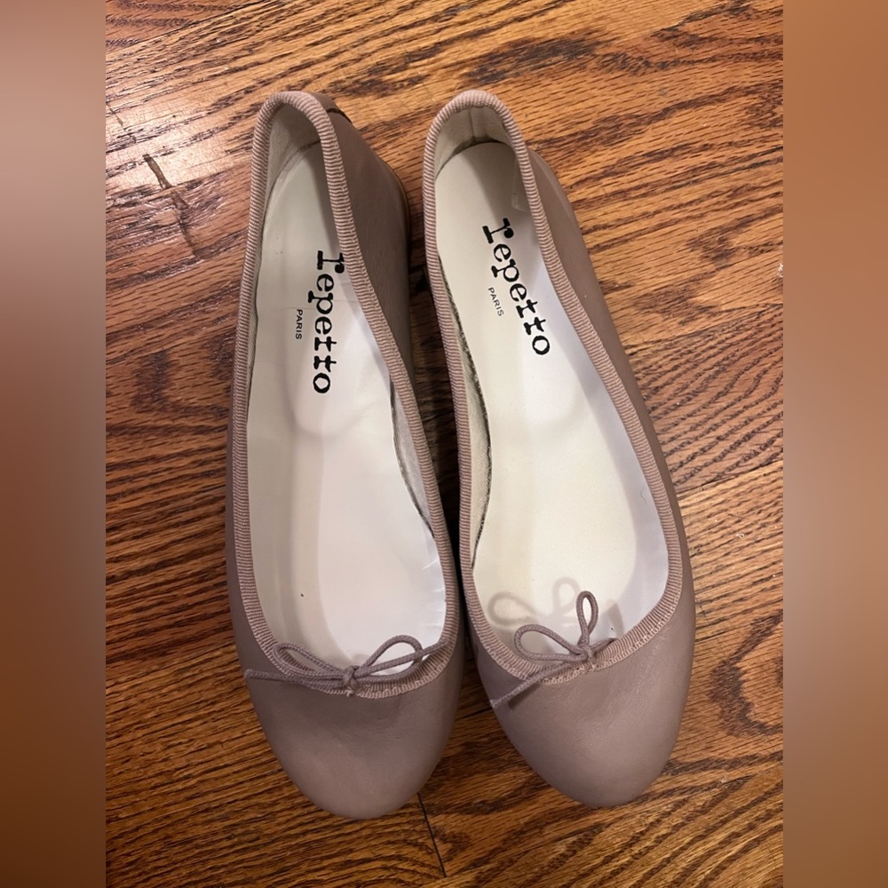 Repetto ballet flats US W 7 / EU 38 (beige / tan / pink)